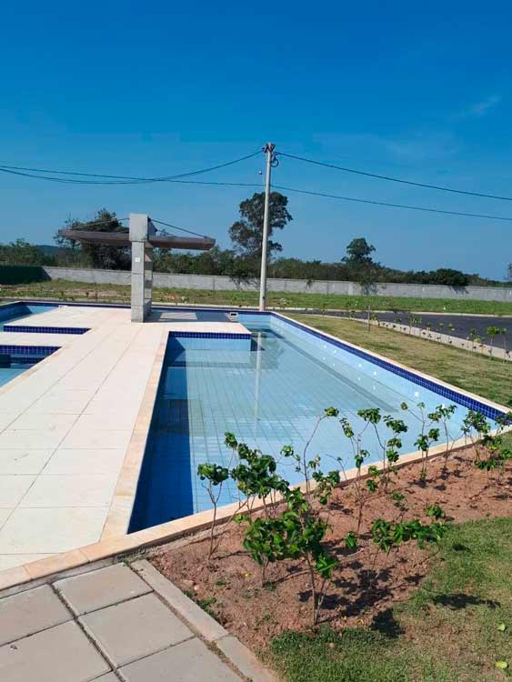 Solares Clube 15 Triton-Piscinas