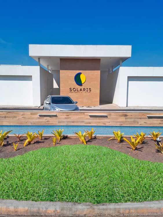 Solares Clube 1 Triton-Piscinas